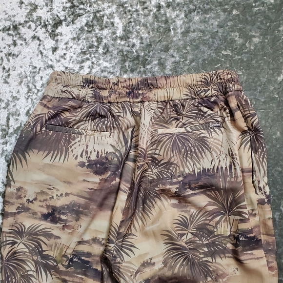 Guess Green Palm Print Jogger Pants - Picture 10 of 10